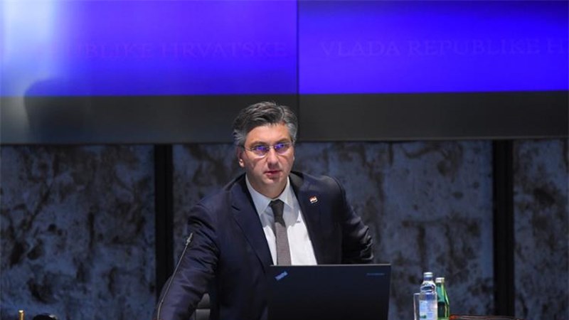 Plenković: Odluka ECB-a o valutnoj razmjeni od 2 milijarde eura ohrabrenje Hrvatskoj